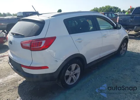 2011 Kia Sportage Lx z USA, uszkodzony, nr VIN KNDPB3A26B7028812